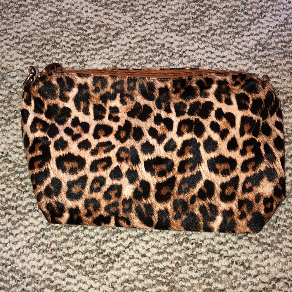 leopard shoulder purse